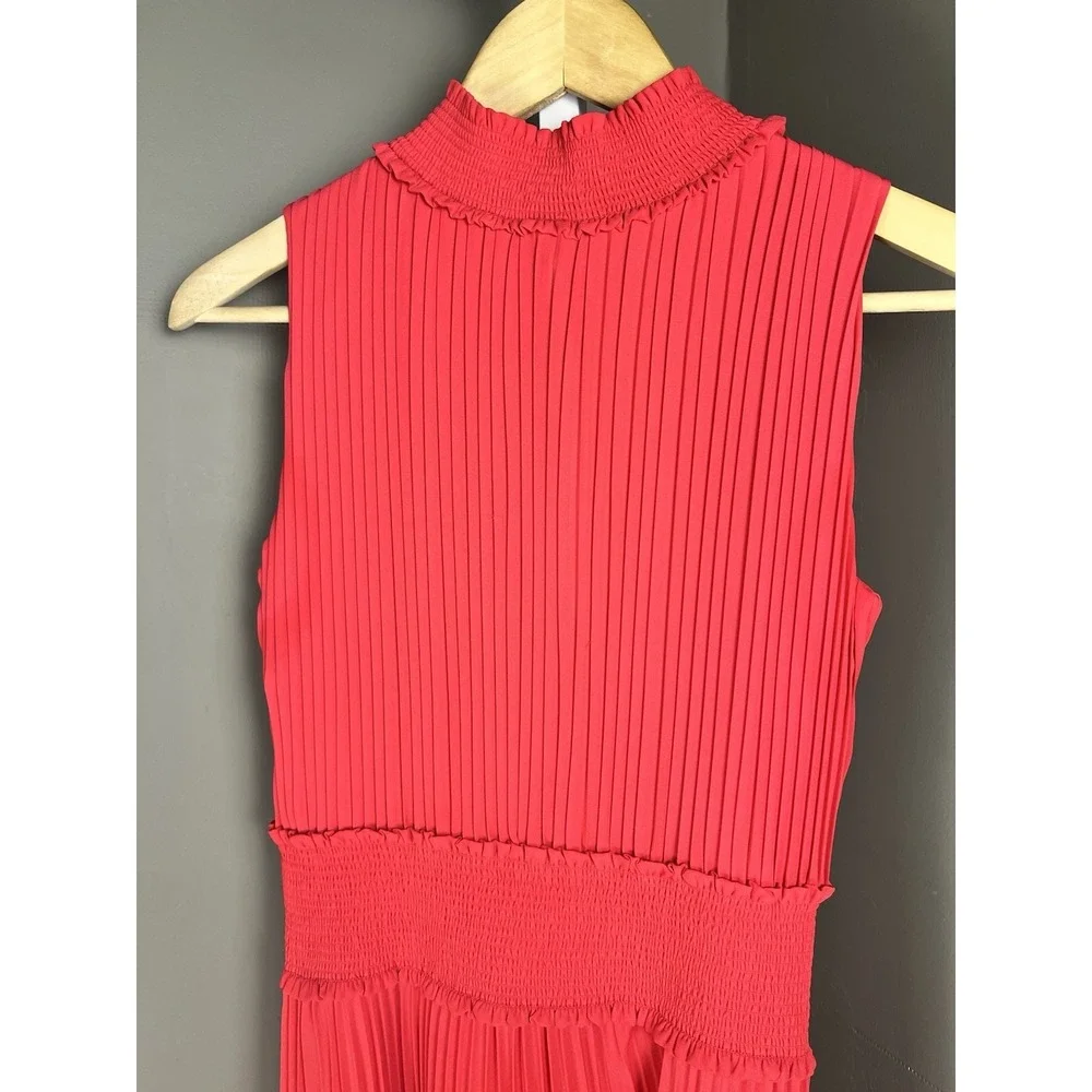 Nanette Lepore 4 Crimson Pleated Sleeveless Cocktail Dress Mock Neck Sleeveless